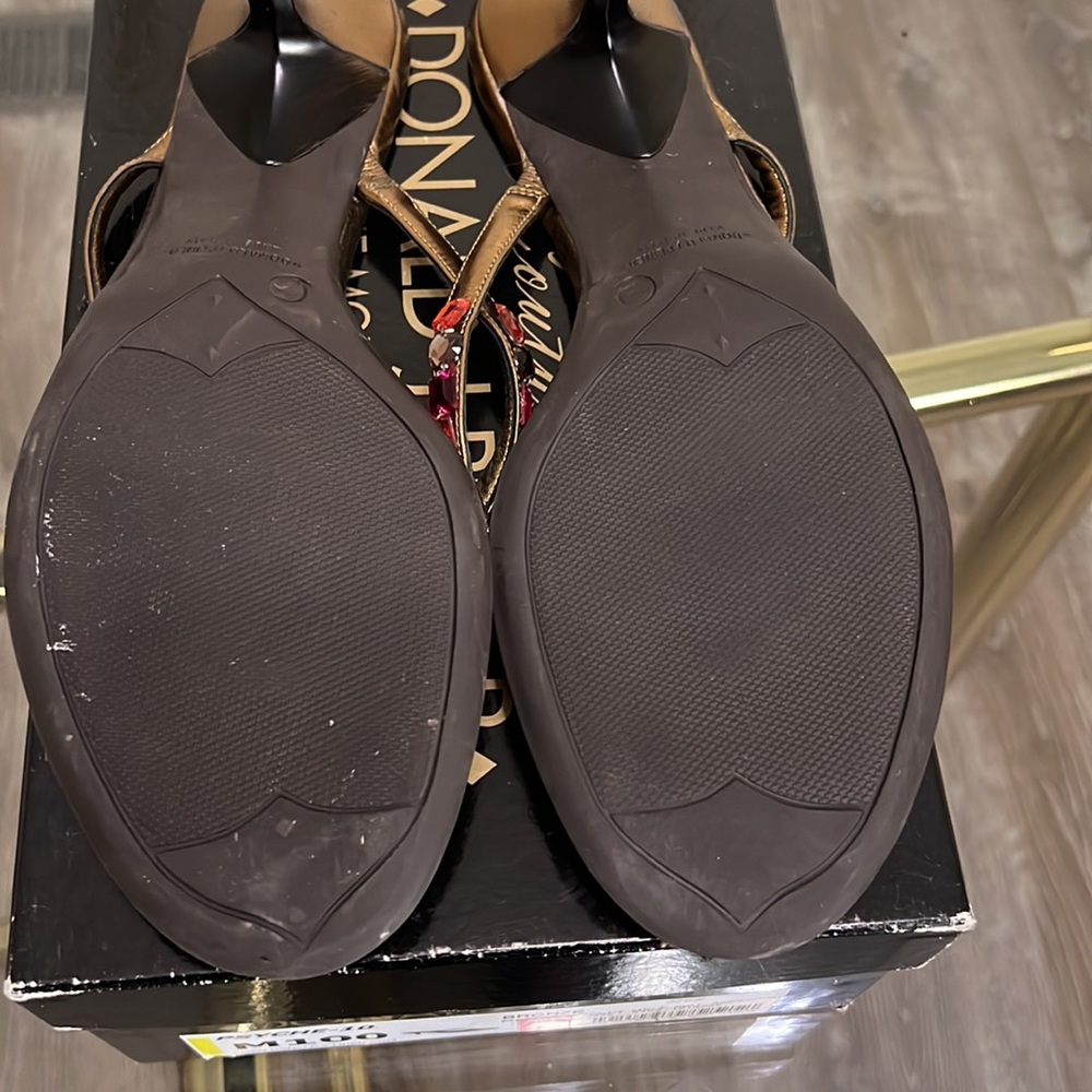 Shoes - Picture 3 of 5